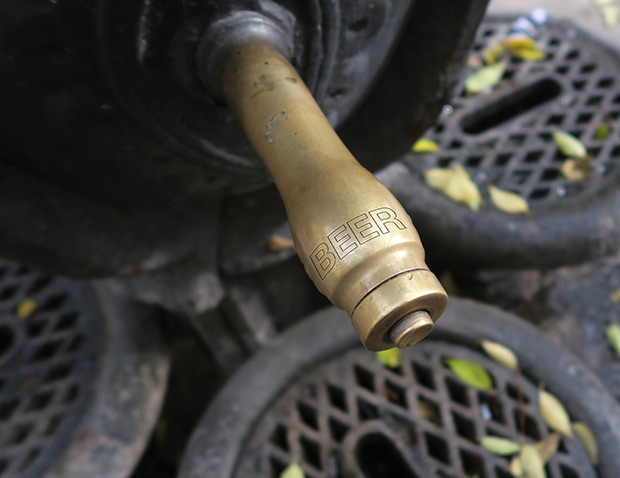 El pueblo que quiere instalar una fuente de cerveza para atraer turistas