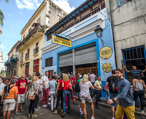 Los cubanos no beben mojitos