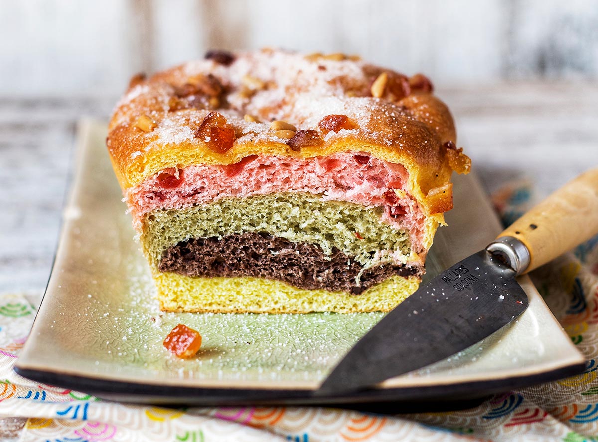 Una coca de San Juan en versión japonesa