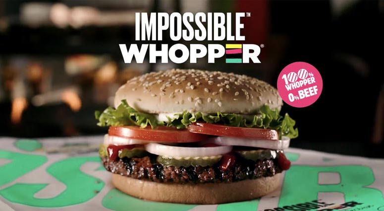 «Si no me lo dicen, creería que es carne». La industria ganadera preocupada por la nueva hamburguesa vegetal de ‘Burger King’