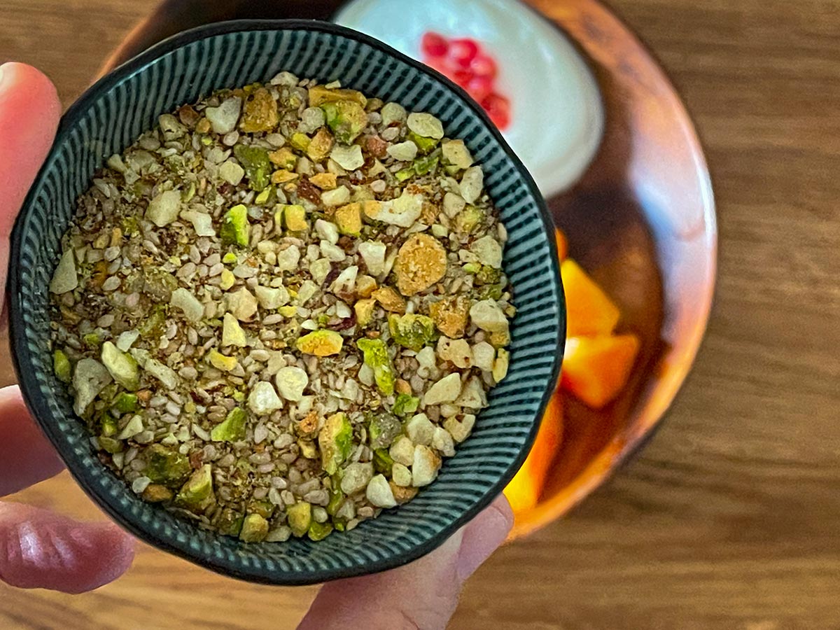 ‘Dukkah’, la mezcla de frutos secos que animará tus verduras, ensalada, frutas y casi cualquier cosa