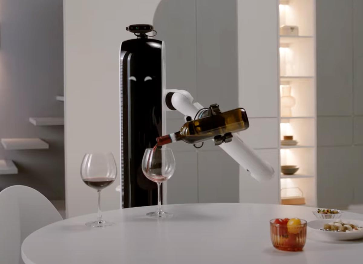 Esto sí que es un robot de cocina: pone el lavavajillas, la mesa y hasta te sirve una copa de vino