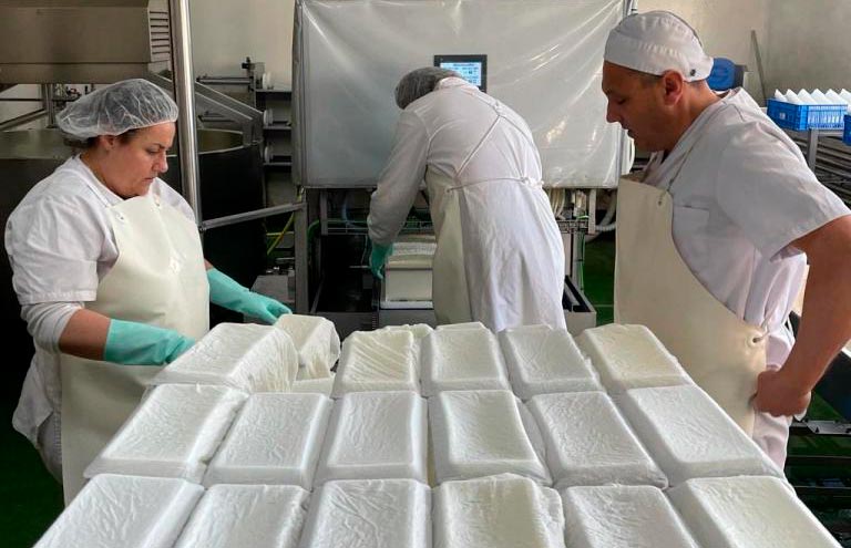 Esta quesería artesanal necesita tu ayuda