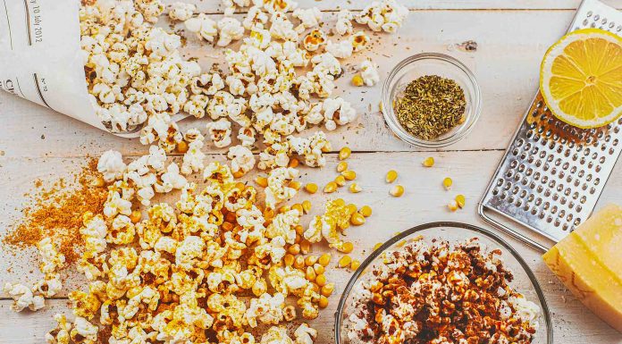 Cómo hacer palomitas de maíz caseras: tradicionales y con cinco sabores muy originales